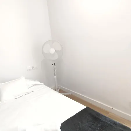 Apartament Renovado Junto A La Playa En Platja D'aro: 2 Habitaciones, Balcon Y Comodidades Cercanas - Es-209-73 *